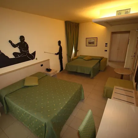 Hotel Fioroni